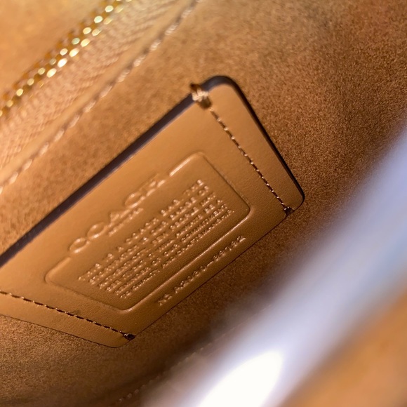 COACH Hutton Woven Bag - Picture 2 of 5